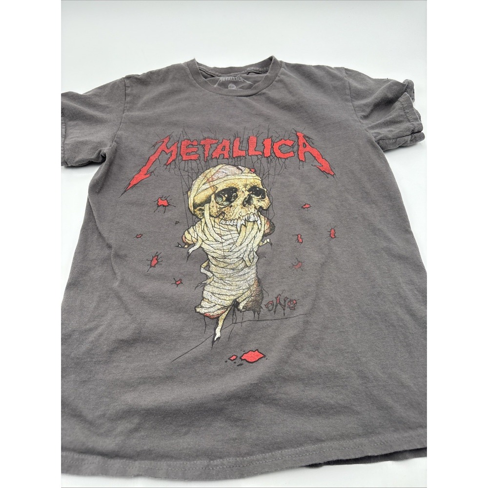 Metallica One T-shirt Women's Size Small Gray Short Sleeve 100% Cotton‎